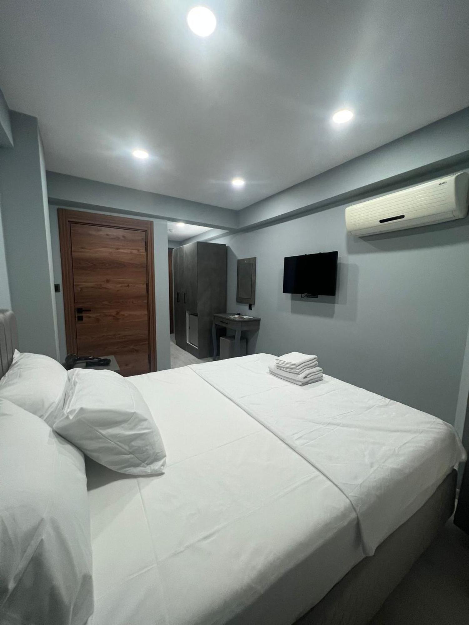 Seaway Hotel Istanbul Exterior photo